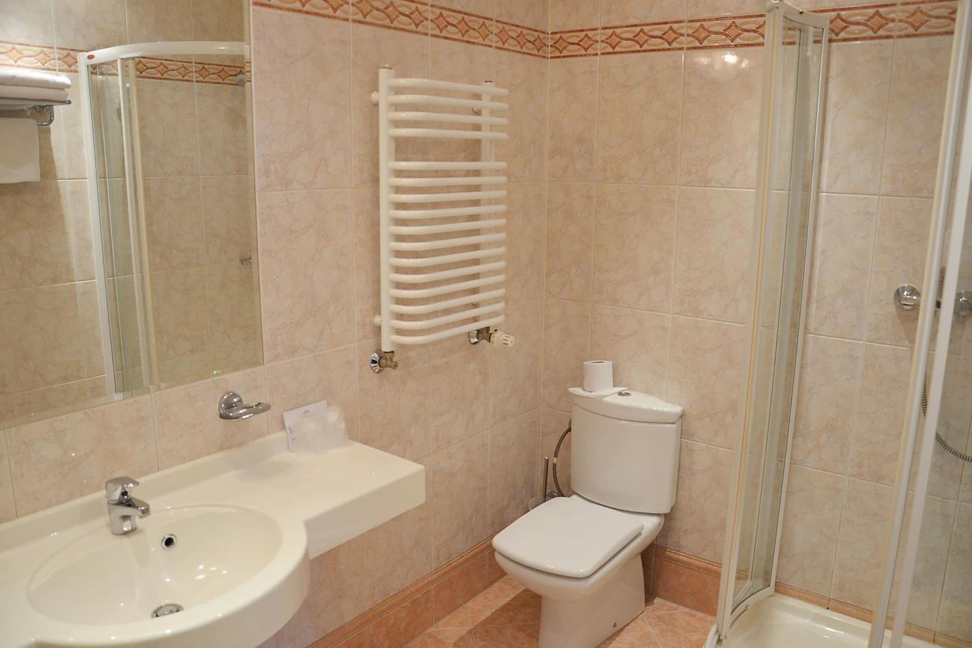 Hotel Hetman Warsawa Bagian luar foto